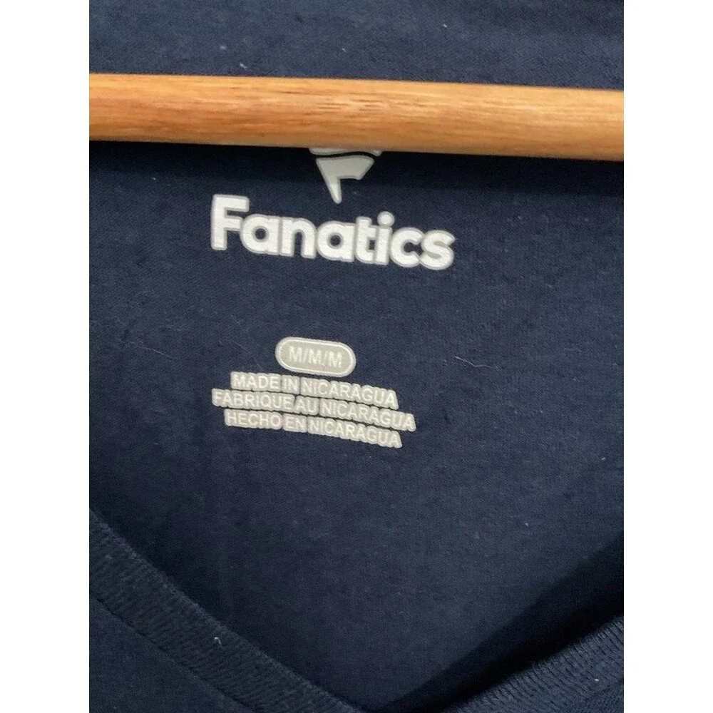 Fanatics New York Yankees Women's V-Neck T-Shirt